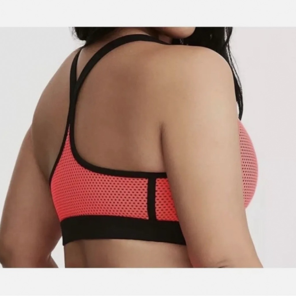 TORRID neon and black sports bra, 1X. - Picture 2 of 5